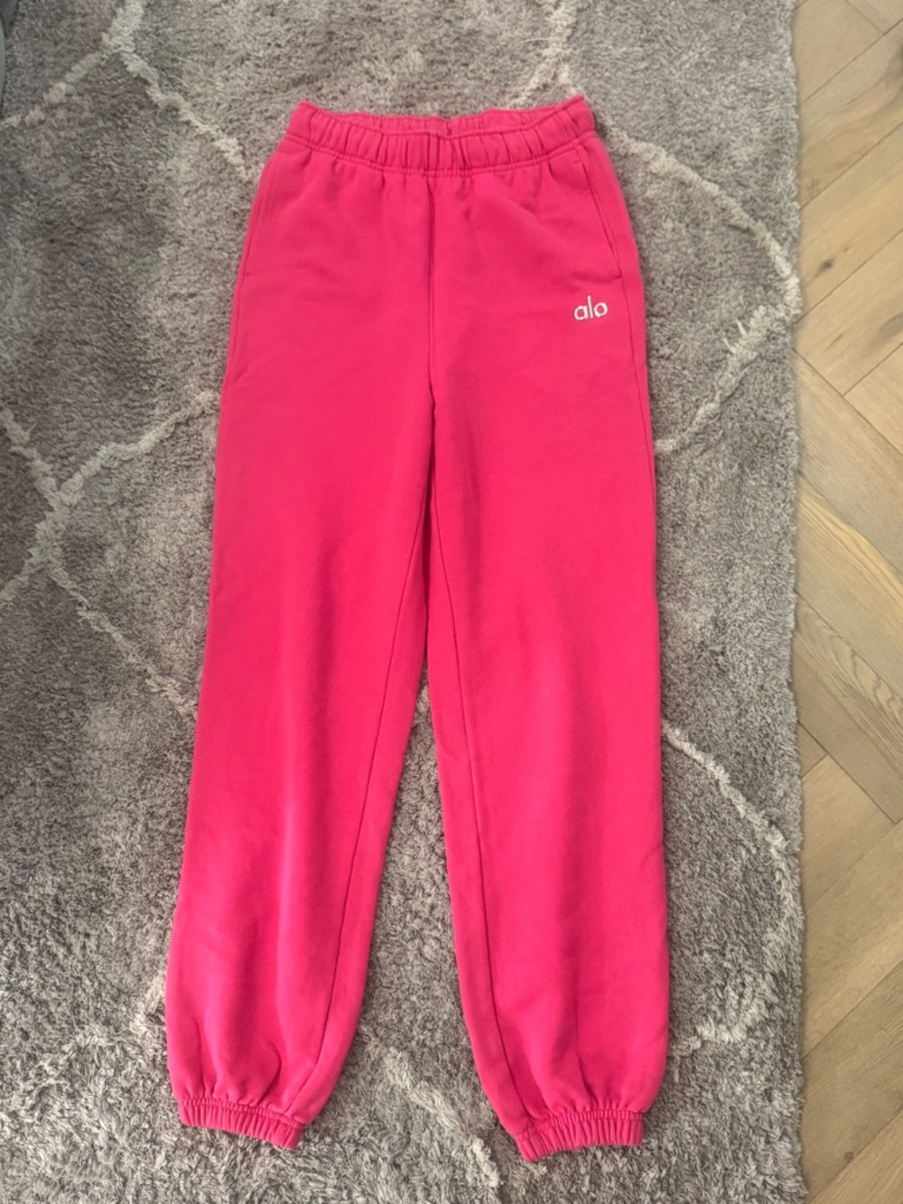 Xs pink alo sweatpants